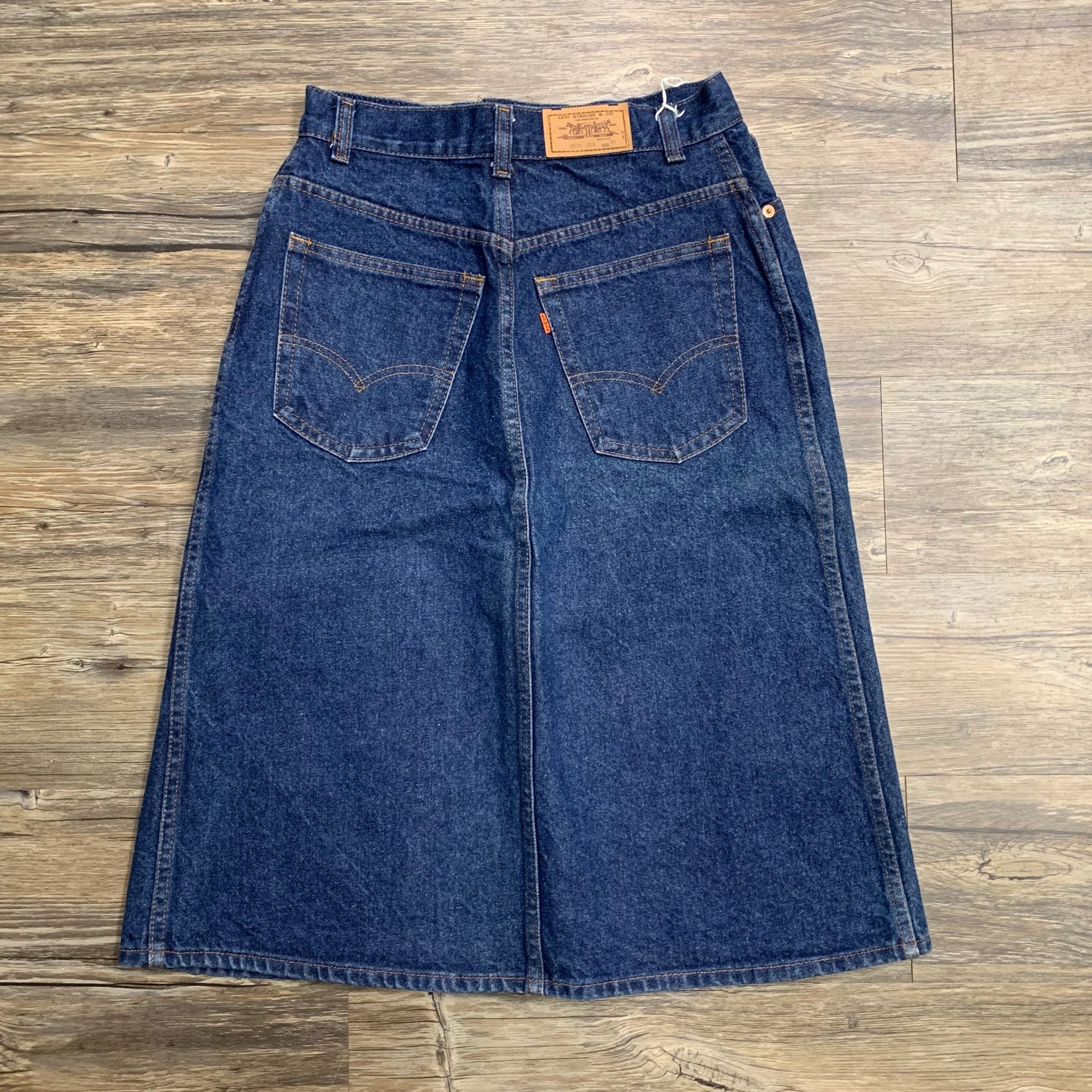 Levi's orange tab skirt best sale